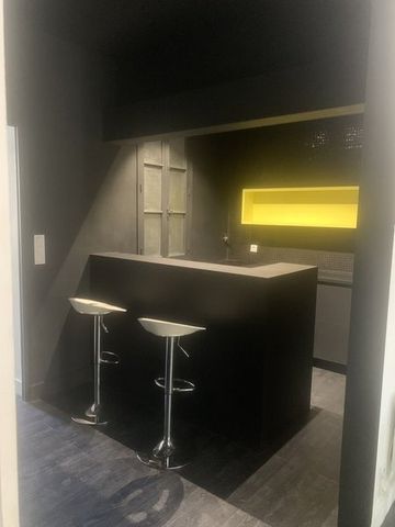 T2 - Photo 2