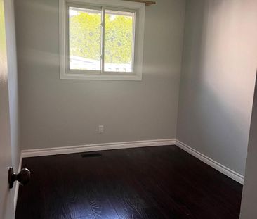 For Lease - 17 Renny Crescent Unit# basement, London South, Ontario - Photo 1