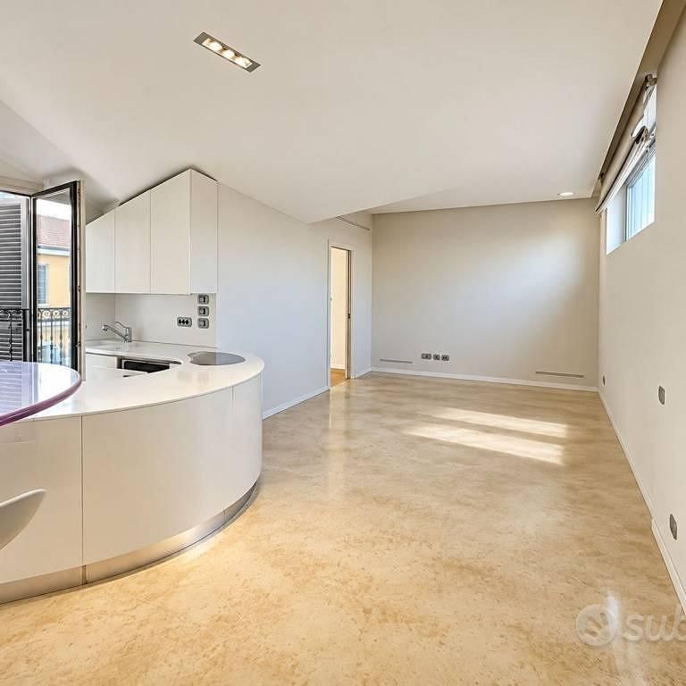 Attico / Mansarda di 90 m² con 3 locali a Milano - Photo 1