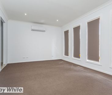 16 Paterson Street, North Lakes QLD 4509 - House For Rent | Domain - Photo 3