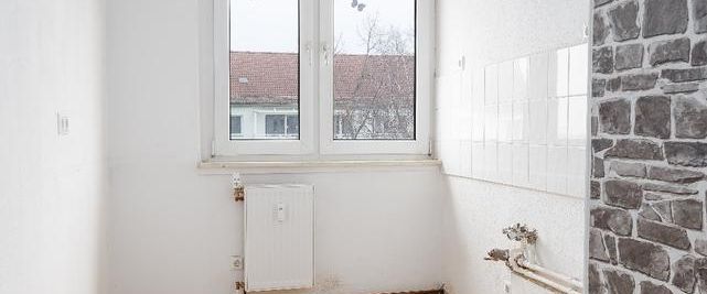 Wir modernisieren für Sie! 3 Raumwohnung in West - Photo 1
