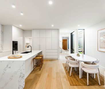 A New 'wave' Of Sopistication - Photo 2