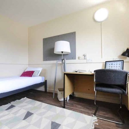 Silver Room - Photo 4