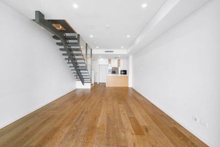 512/1 Wattle Crescent, Pyrmont NSW 2009 - Apartment For Rent | Domain - Photo 2