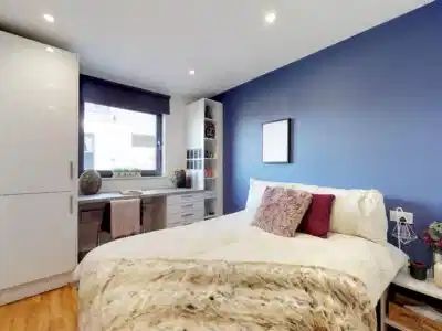 Premium Ensuite - Photo 2