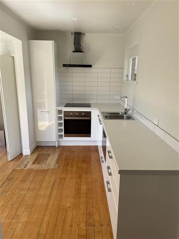 FRESHLY RENOVATED - 2 BEDROOMS - KOHI - Photo 5