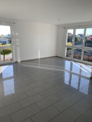 Helle 4.5 Zimmerwohnung zu vermieten - Photo 1