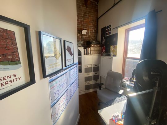 82 King Suite 403 - Photo 1