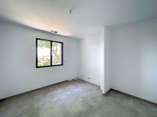 House - Photo 1