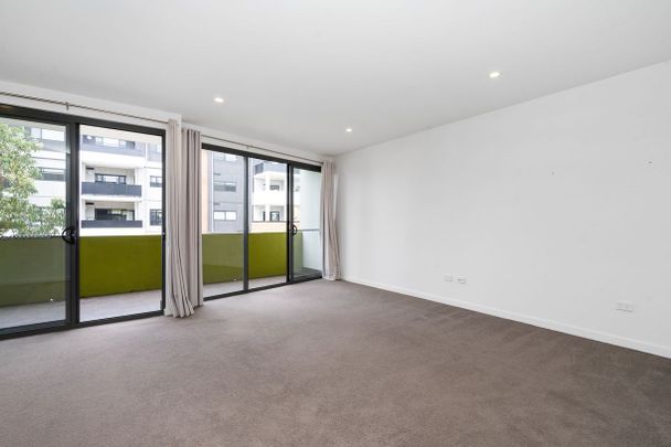 Contemporary 1-Bedroom Residence in Prime Belmont Location - Photo 1