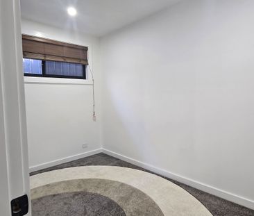 Near New 2 Bedroom Granny Flat&excl;&excl; - Photo 4