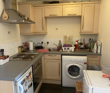 Studio Apartment - Studio To Rent - Photo 3