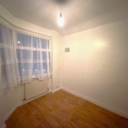 2 bedroom maisonette to rent - Photo 3