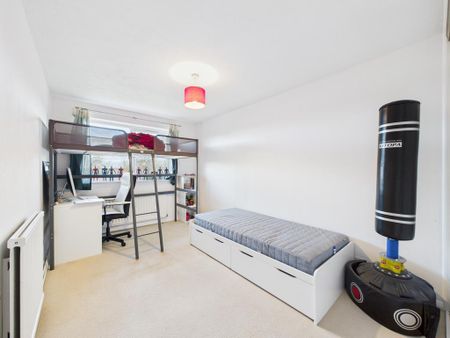 1 bedroom flat to rent - Photo 5