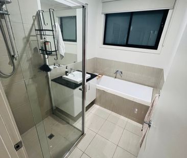 Sunshine West - Photo 1