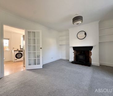 2 bed terraced house to rent in Hill Park Terrace, Paignton, TQ4 - Photo 2