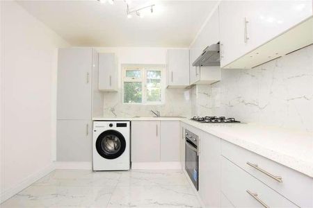Gore Court, Fryent Way, London, NW9 - Photo 2