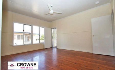 35 Toongarra Road, Leichhardt QLD 4305 - Photo 3