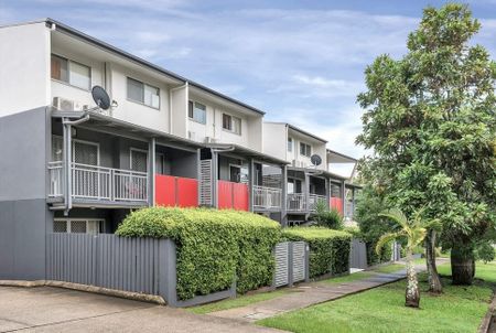 7/97 Primrose Street, Sherwood QLD 4075 - Townhouse For Rent | Domain - Photo 4