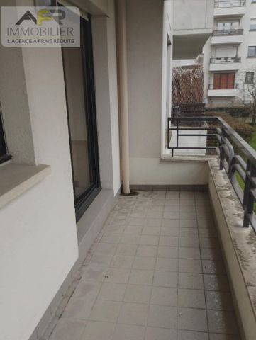 Appartement Courbevoie 4 pièce(s) 83.29 m2, - Photo 2