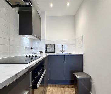 Lincoln House, Bolton - Photo 5