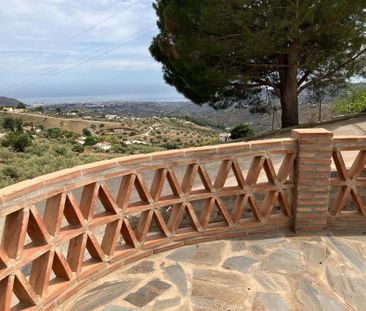 VILLA FOR LONG TERM RENTAL SITUATED IN THE FRIGILIANA COUNTRYSIDE - Photo 4