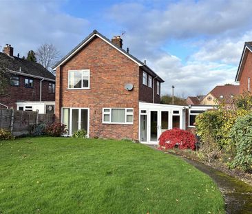 3 bedroom detached house to rent - Photo 2