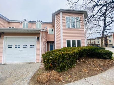 For Lease - 32 Dawson Drive Unit# 824, Collingwood, Ontario - Photo 2