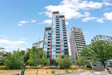 A spacious one bedroom in a modern development with underground parking and large South facing balcony. - Photo 3
