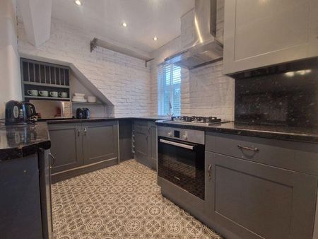 2 bedroom apartment to rent - Photo 5