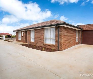 1/8 Coventry Place, Melton South, VIC 3338 - Photo 5