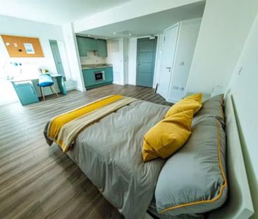 Studio to rent - Photo 6