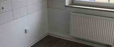 Renovierter Altbaucharme in ruhiger Lage! 3-Zimmer-Wohnung sucht Sie - Foto 1