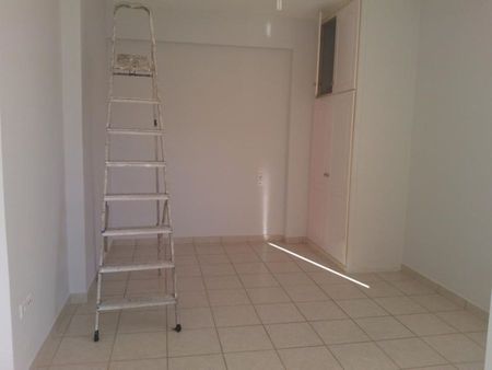 Studio/Γκαρσονιέρα για ενοικίαση Άγιος Παντελεήμονας (Πάτρα) - Photo 4