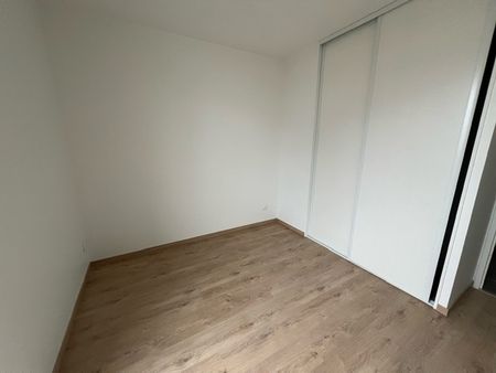 Apartment - Photo 3