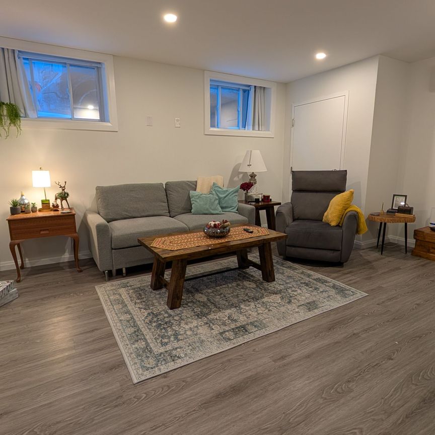 For Lease - 325 Peter Street Unit# Unit B, Orillia, Ontario - Photo 1