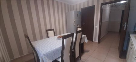 Apartament spatios 2 camere Urban Coresi 76 mp - Photo 2