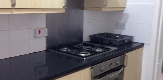 262 HUBERT ROAD - Photo 2