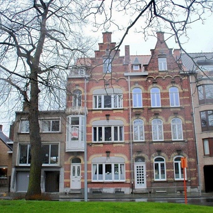 Sfeervol appartement met 2 slaapkamers! - Photo 1