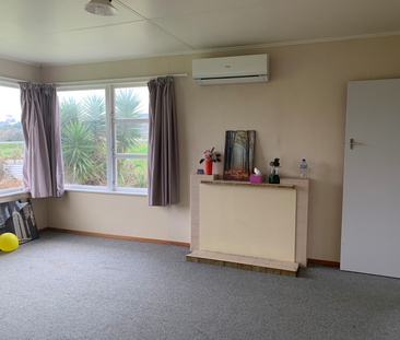 Whakaronga - 3 Bedrooms - Photo 1