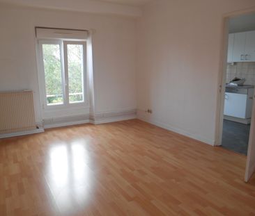 Location Appartement 4 pièces 84m² - Photo 5