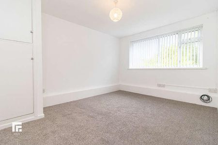 Woolaston Avenue, Lakeside, Cardiff, CF23 - Photo 2