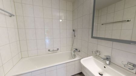 4.5 Zimmer, 105 m², 2. Stock - Foto 2