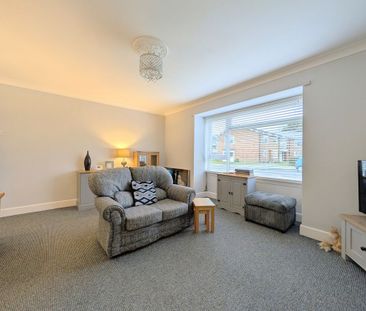 To Let – Warren Court, Westcliffe Road, Birkdale – Two Double Bedro... - Photo 1