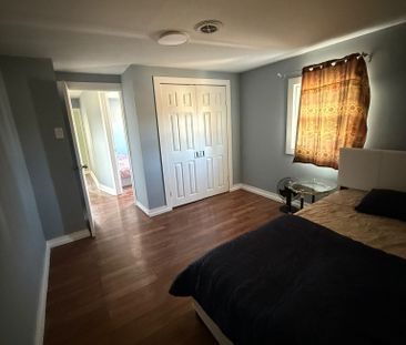 For Lease - 125 Davis Street, Thorold, Ontario - Photo 1