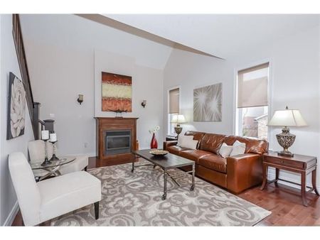 For Lease - 9 Geddes Crescent Unit# Upper, Guelph, Ontario - Photo 3