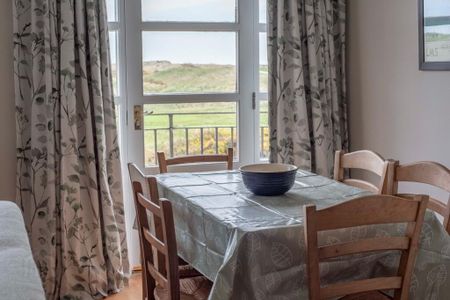 20 The Links, Portrush, BT56 8SX - Photo 5
