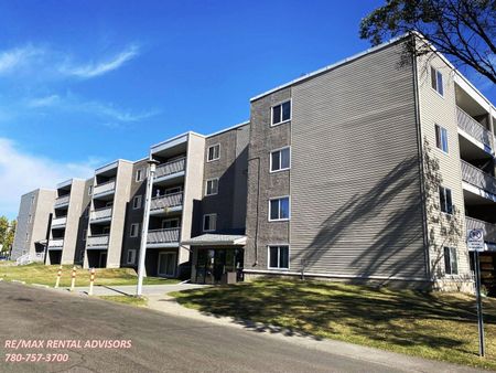 #405 18204 93 Avenue Northwest - Photo 3