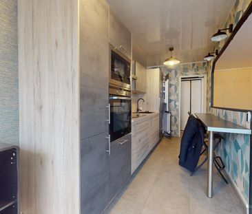 Location Appartement 4 pièces 91m² LE HAVRE 76620 - Photo 3
