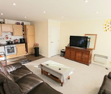 Market Place, STEVENAGE - Photo 5